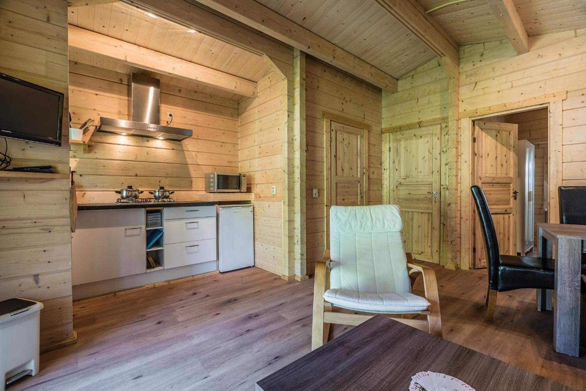 Camping Het Bosbad Emmeloord Room photo