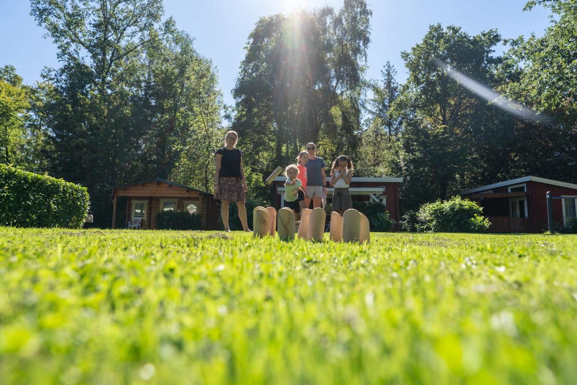 Camping Het Bosbad Emmeloord Exterior photo